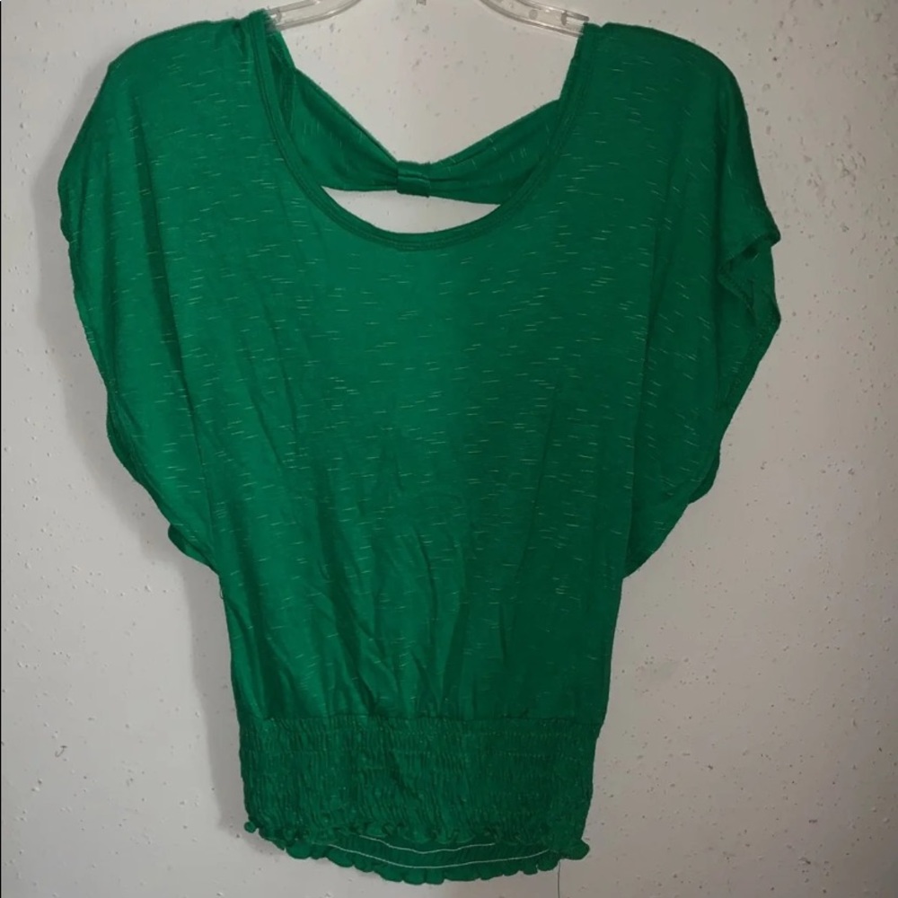 Juniors top